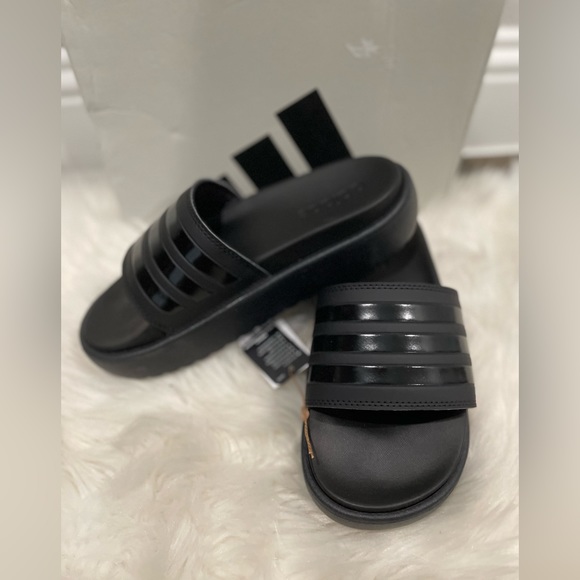 Adidas adilette platform slides - Picture 3 of 6